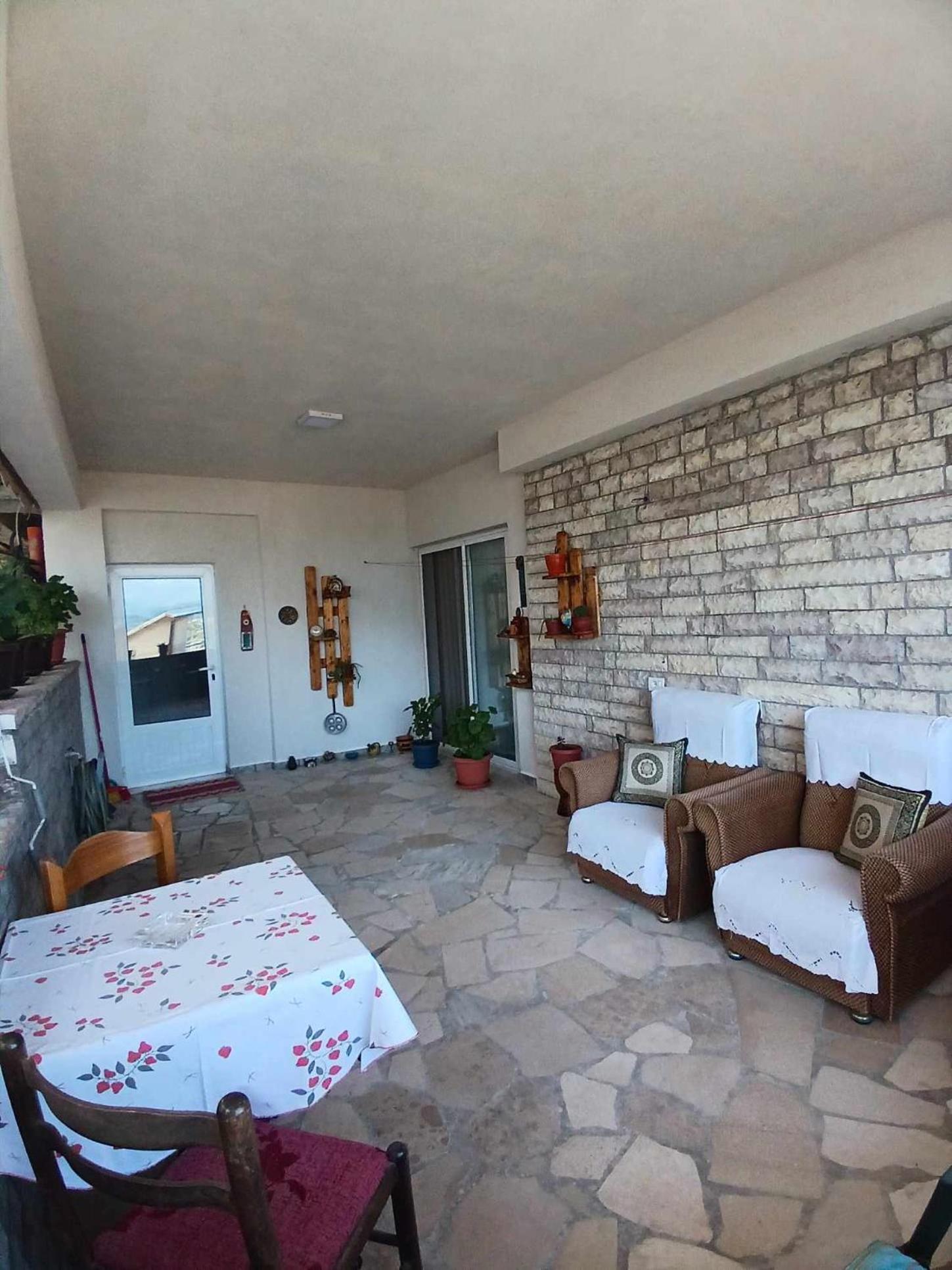 Eniguesthouse Gjirokastër المظهر الخارجي الصورة